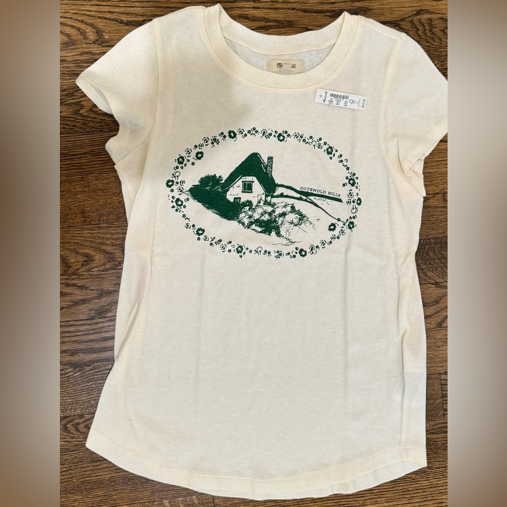 Madewell Cream Short Sleeve Tee with Green Cottage Graphic